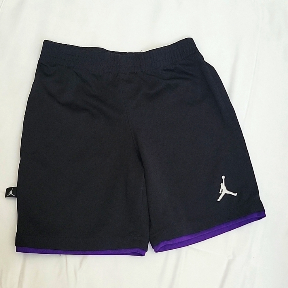 ๐3BD TEA COLLECTION/Nike Jordan. Bundle of 3 shorts. Size 5T. - Picture 3 of 16